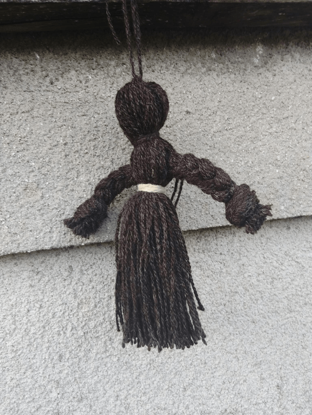 Poupée de laine